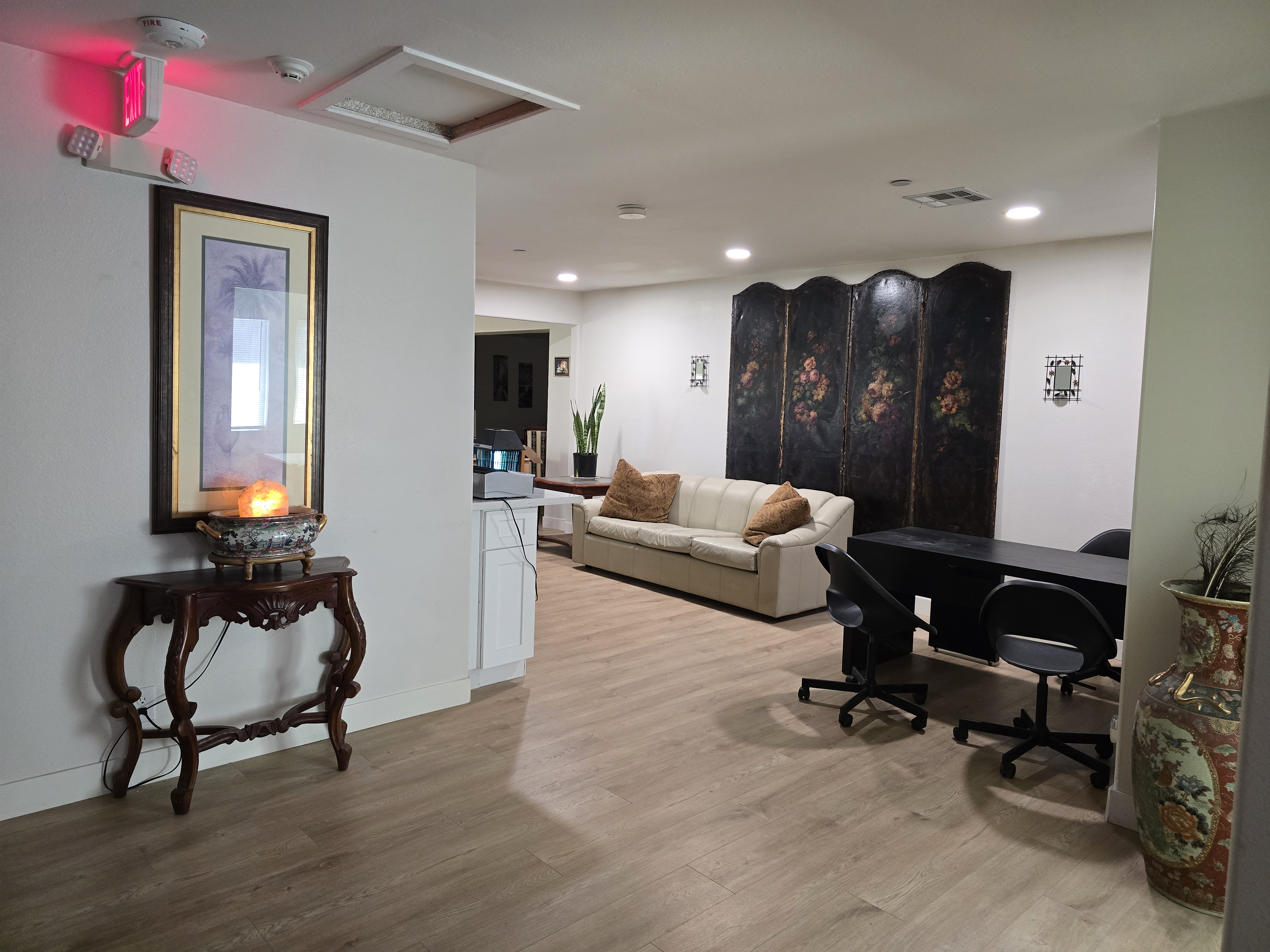 Welcoming Interior Hallway
